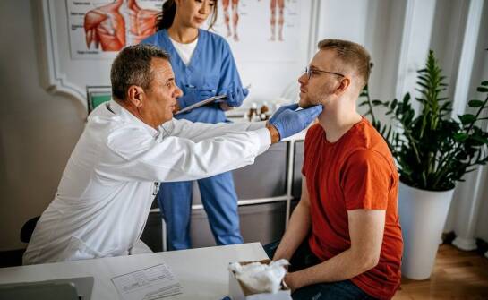 Laryngologia w Legnicy - diagnostyka i leczenie schorzeń nosa, gardła i krtani
